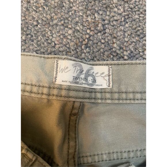 We The Free‎ Women's High-Rise Distressed Jeans Size 26 Green Straight - Picture 4 of 4